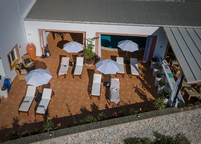 מלון Malaga Hills Boutique Wellness And Hikers Eco-Hotel Adults Only 3*