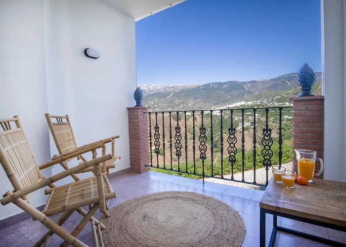 Malaga Hills Boutique Wellness And Hikers Eco-Hotel Adults Only 3* Cómpeta