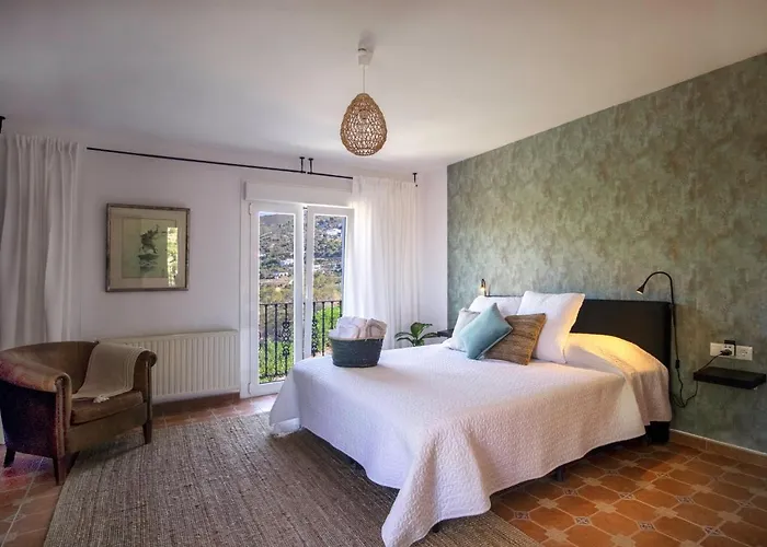 Malaga Hills Boutique Wellness And Hikers Eco-Hotel Adults Only