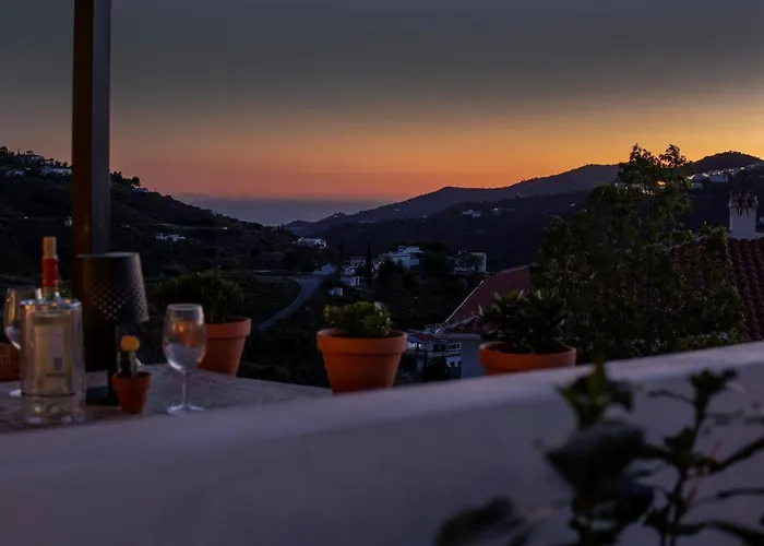 Malaga Hills Boutique Wellness And Hikers Eco-Hotel Adults Only 3* Cómpeta