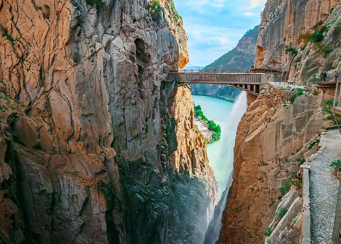 Malaga Hills Boutique Wellness And Hikers Eco-Hotel Adults Only מלון 3*